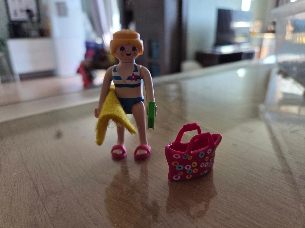 4695 playmobil strandvrouw, Ophalen of Verzenden, Zo goed als nieuw