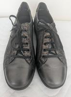 Solidus leren schoenen maat 41 mt 7.5 H comfortabel, Kleding | Dames, Schoenen, Instappers, Ophalen of Verzenden, Zo goed als nieuw