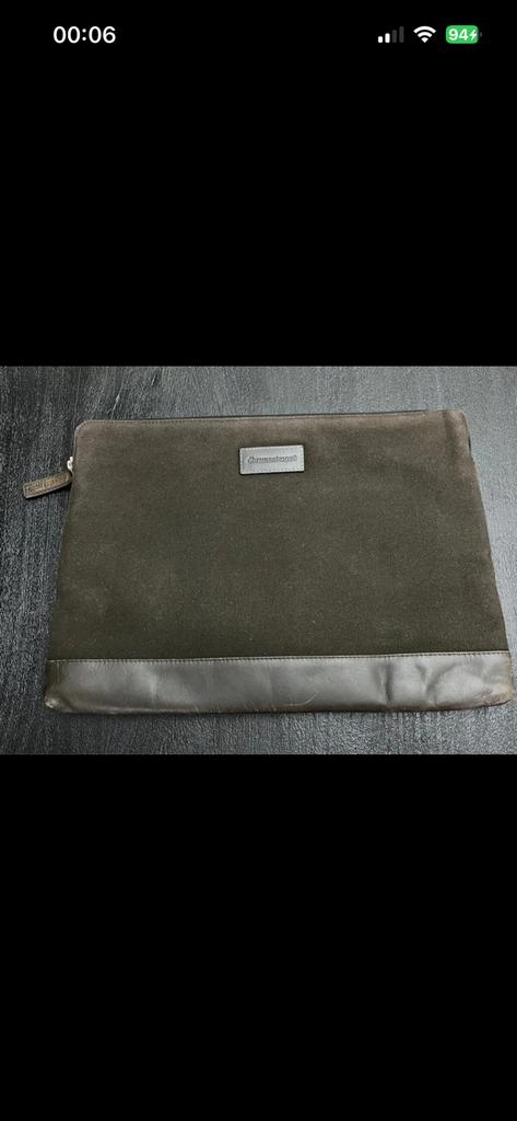 Laptophoes 14 inch merk dbramante1928, Ophalen of Verzenden, 14 inch, Zo goed als nieuw