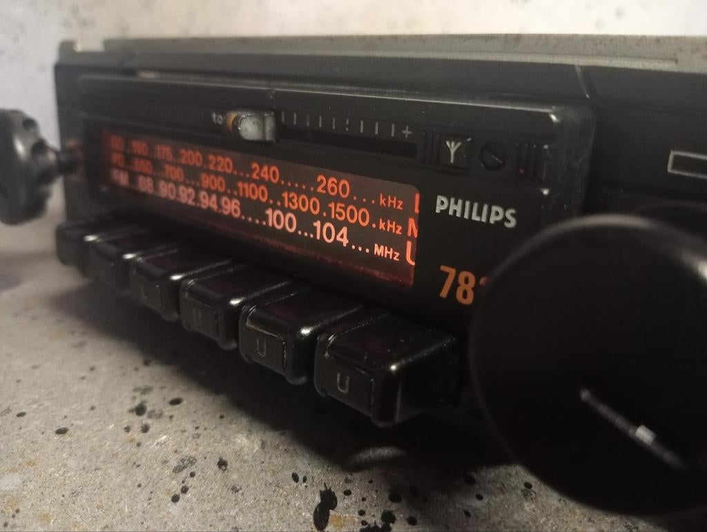 Philips 783 FM Mooie Radio, Auto diversen, Autoradio's, Ophalen of Verzenden, Gebruikt