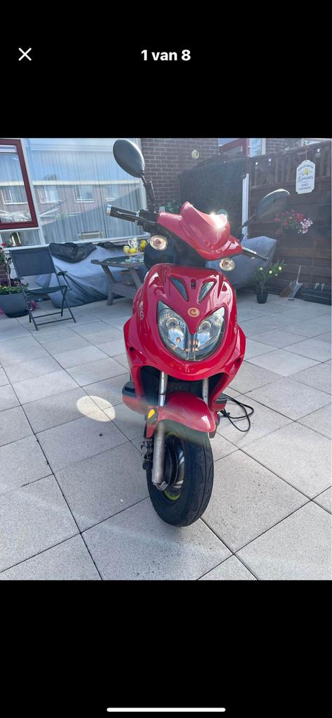 Te koop elektrische scooter EMCO met nieuwe set accu’s, Ophalen of Verzenden, Zo goed als nieuw