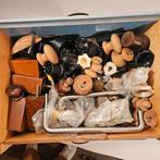 Diverse houten knoppen, handvaten en sloten, Doe-het-zelf en Verbouw, Hang- en Sluitwerk, Overige materialen, Gebruikt, Overige typen