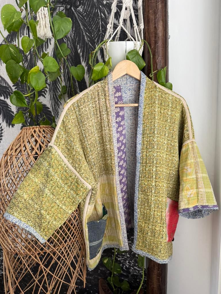 Handgemaakt By-bar antic Kantha jasje vest kimono one size, Kleding | Dames, Verzenden, Gedragen, Jasje
