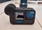 GoPro Hero 11 Black met 3 accu's, lader en Sound Mod, Ophalen, Zo goed als nieuw, GoPro