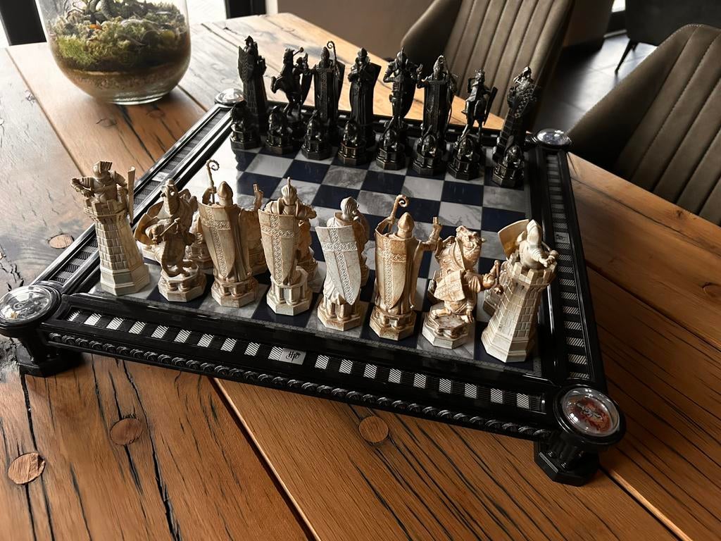 Harry Potter schaakspel, Ophalen of Verzenden, Zo goed als nieuw