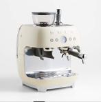 NIEUW SMEG koffiezetapparaat met bonenmaler, Witgoed en Apparatuur, Koffiezetapparaten, Ophalen, Afneembaar waterreservoir, Gebruikt