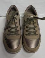 Beige Ecco sneakers maat 39, Kleding | Dames, Schoenen, Ophalen of Verzenden, ECCO (Netherlands) B.V., Haaksbergweg 76,1101 BZ Amsterdam