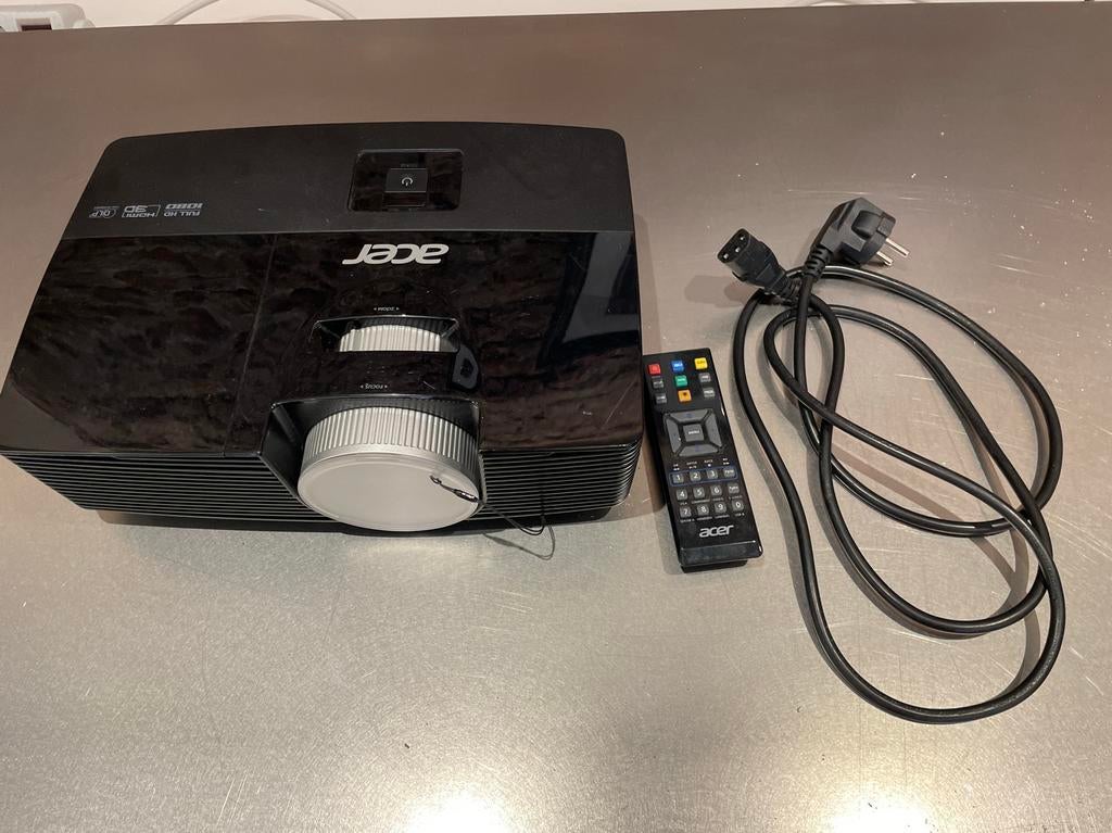 Acer beamer P1510 Full HD, Audio, Tv en Foto, Beamers, Ophalen, Gebruikt, DLP, Full HD (1080)