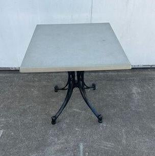 11 stuks horeca bistro restaurant Terras tafels 70x70 cm, Ophalen, Gebruikt