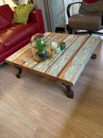 unieke salontafel, Huis en Inrichting, Ophalen, Grenenhout, Uniek, 50 tot 100 cm