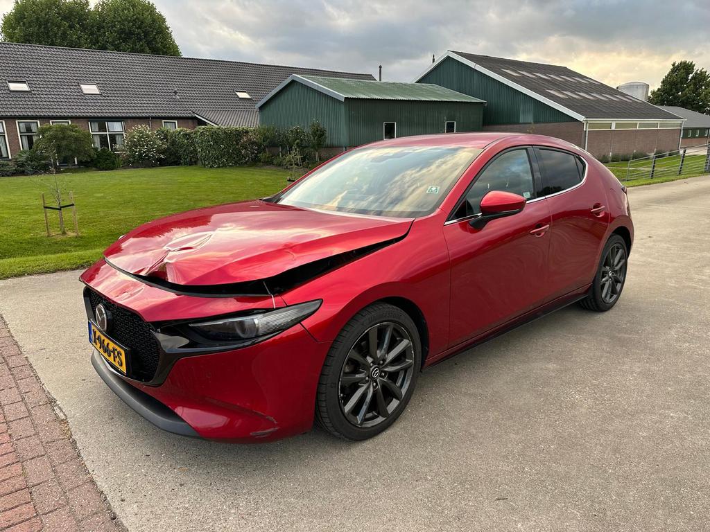 MAZDA 3 2.0 SkyActiv | CAMERA | HUD | RHD, Auto diversen, Ophalen, Handgeschakeld, Mazda, Benzine