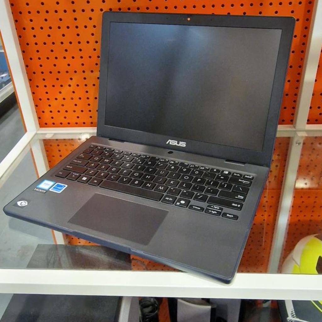 Asus expertbook BR1204CTA N150-8gb-128gb nw in doos, Asus, Nieuw, Support@asus.com, No. 15, Li-Te Road, Beitou District
Taipei 112
Taiwan