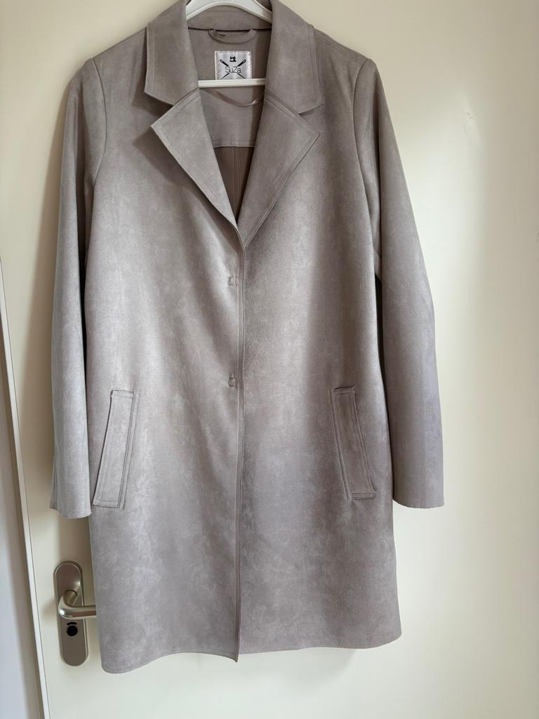 Halflange blazer/jas maat M/L, Ophalen of Verzenden, Zo goed als nieuw, Maat 38/40 (M), Beige