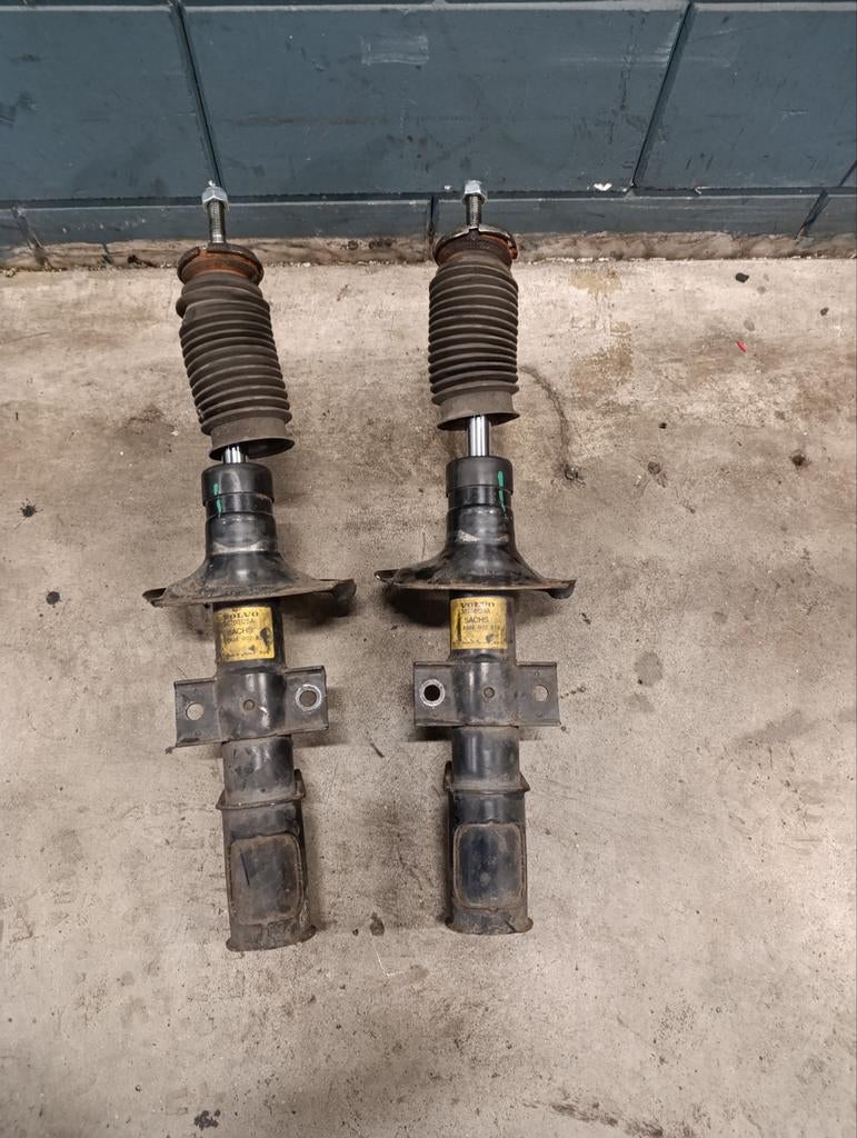 Volvo schokdempers. V70R, S60, S80. Bouwjaren 2000 t/m 2008., Auto-onderdelen, Ophanging en Onderstel, Ophalen of Verzenden