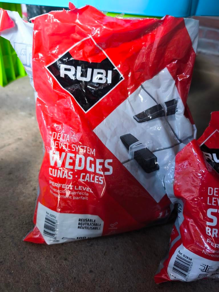 Rubi level system wedges & strips, Ophalen of Verzenden, Overige schalen, Onderdeel