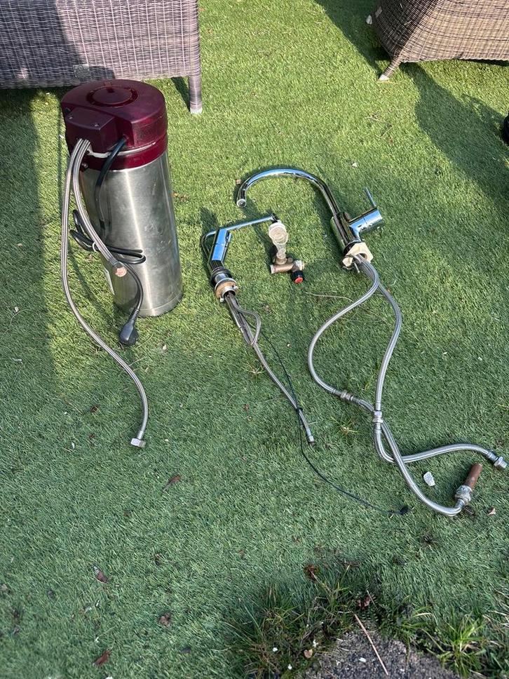 Quooker tank 3 ltr  kraan  plus keukenkraan., Doe-het-zelf en Verbouw, Geisers en Boilers, Zo goed als nieuw, Boiler, Minder dan 20 liter
