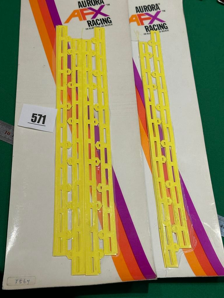 571- Aurora AFX Flexibele Vangrails - Racebaan Onderdelen, Kinderen en Baby's, Speelgoed | Racebanen, Overige merken, Onderdelen