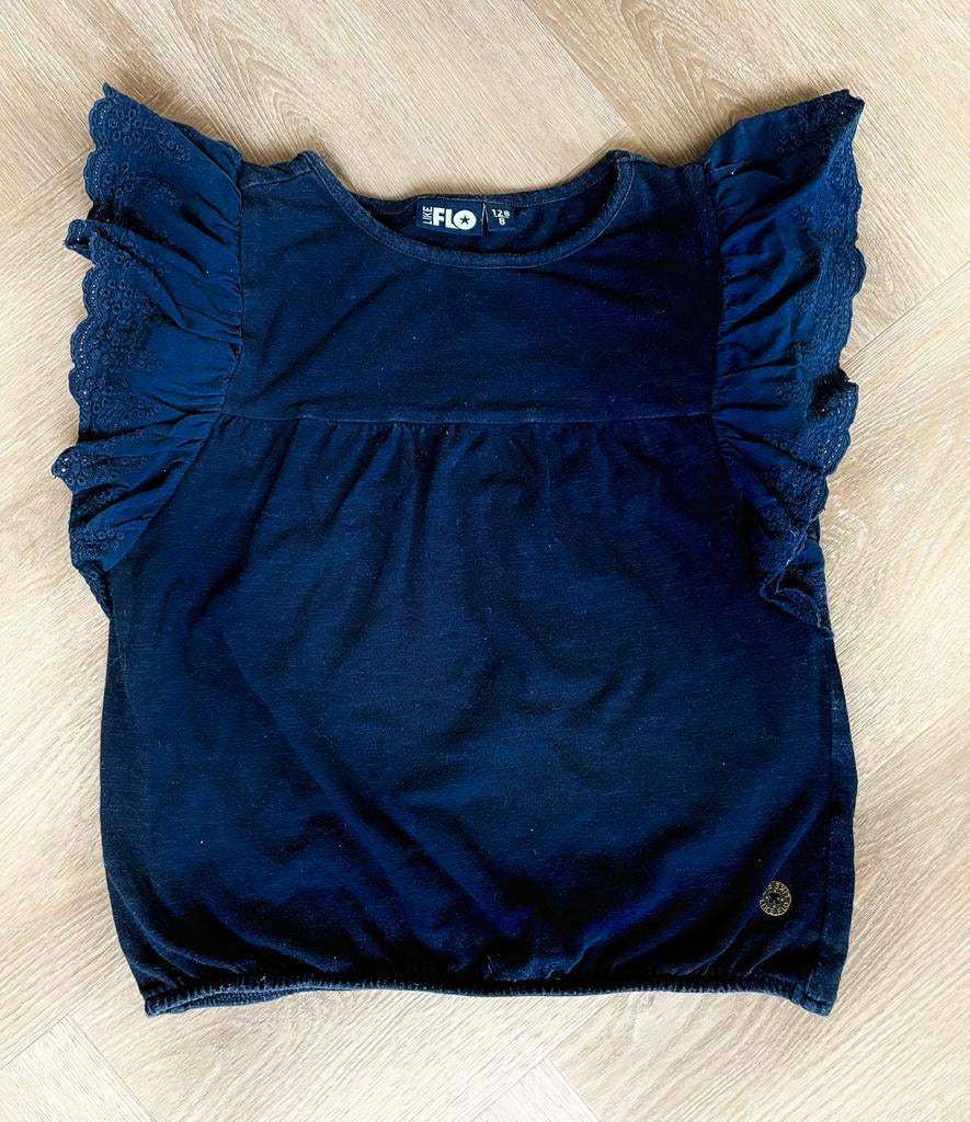Donkerblauwe Lije FLO top met ruches maat 128, Verzenden, Zo goed als nieuw, Meisje, Shirt of Longsleeve
