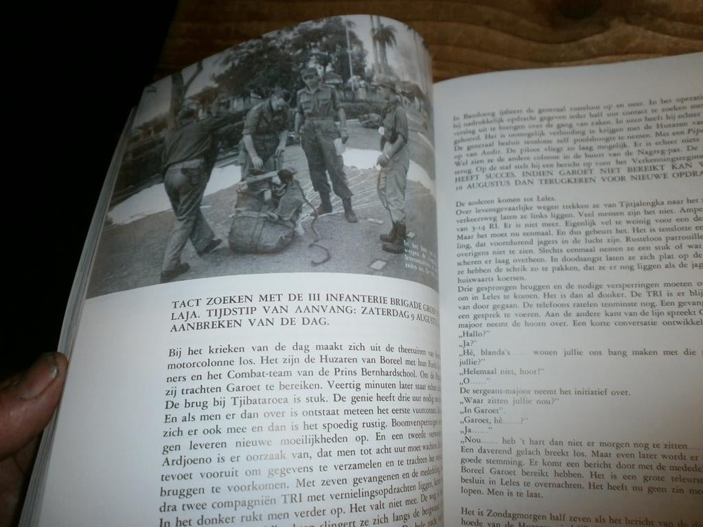 7 december divisie ned indie wij werden geroepen met fotos, Boeken, Ophalen of Verzenden, Tweede Wereldoorlog, Nieuw, Overige onderwerpen