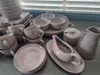 Serax servies maison d'etre taupe, Huis en Inrichting, Keuken | Servies, Ophalen of Verzenden, Zo goed als nieuw, Overige stijlen