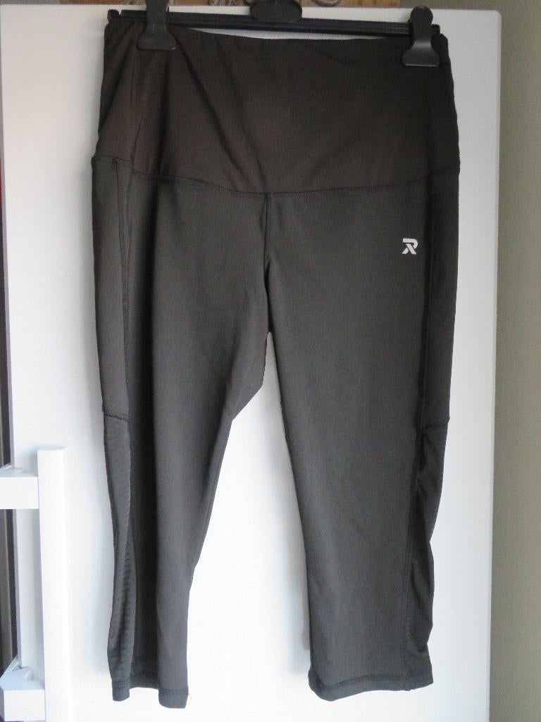 Dames sport broek 3/4 Redmax zwart ong. maat 40., Kleding | Dames, Sportkleding, Maat 38/40 (M), Zwart, Ophalen of Verzenden, Fitness of Aerobics
