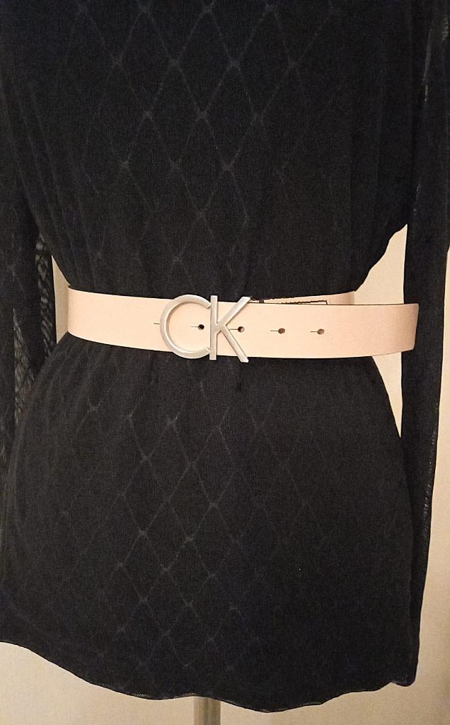 Calvin Klein Riem  90 cm  Nieuw  kleur beige, Kleding | Dames, Riemen en Ceinturen, 3 tot 5 cm, Verzenden, Nieuw, Tailleriem