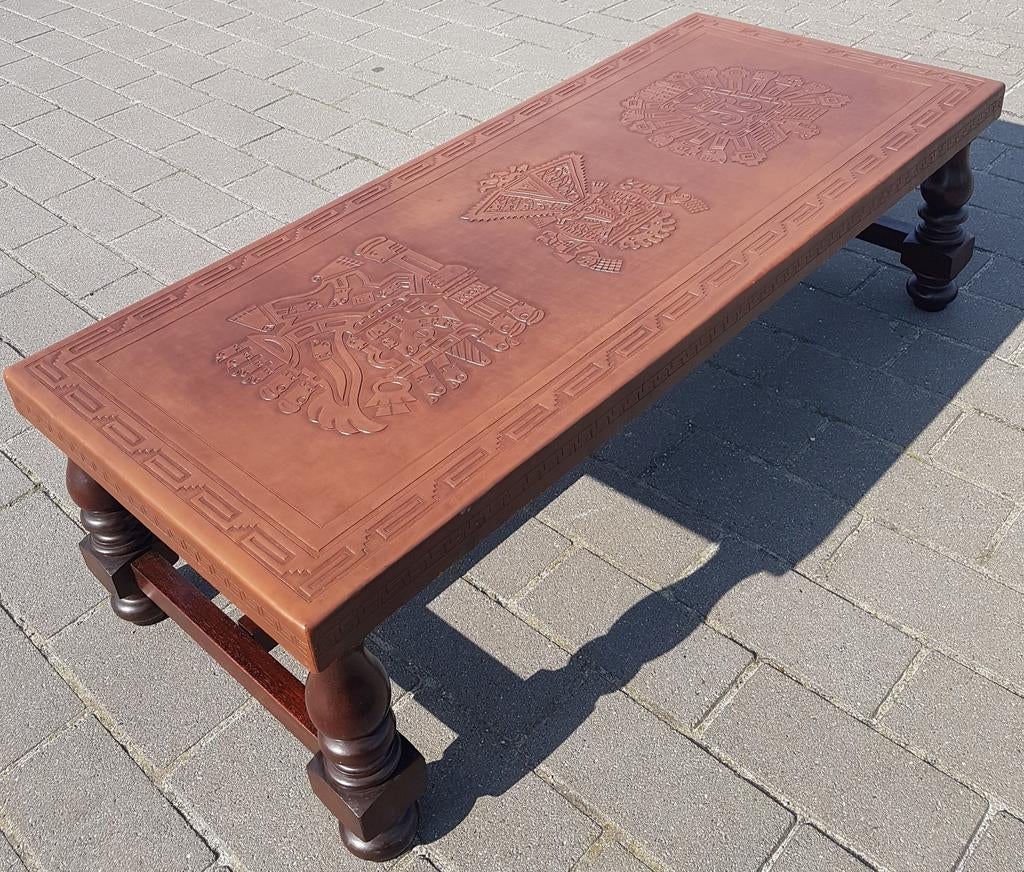Brutalist Salontafel Angel Pazmino Ecuador Leer Jacaranda, Minder dan 50 cm, Gebruikt, Overige materialen, 100 tot 150 cm