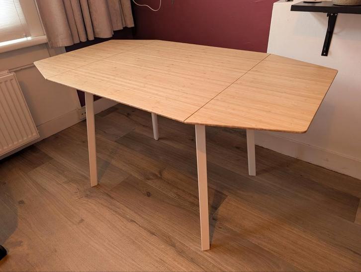 IKEA PS 2012 eettafel, Huis en Inrichting, Tafels | Eettafels, Zo goed als nieuw, 50 tot 100 cm, 100 tot 150 cm, Vier personen