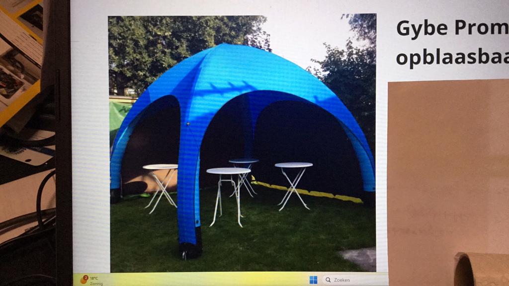 Mooie opblaasbare presentatietent, Ophalen of Verzenden, Zo goed als nieuw