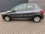 Peugeot 206+ 1.4 5D 2011 Grijs, Auto's, 206+, Stof, 1360 cc, 31 €/maand