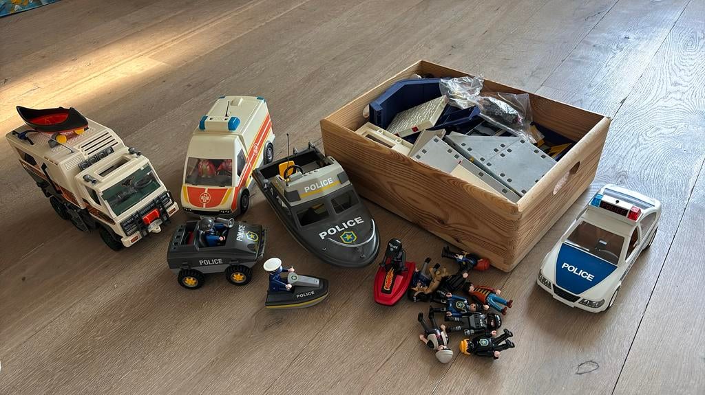 Playmobiel oa politiebureau, boot, Ophalen, Gebruikt, Complete set