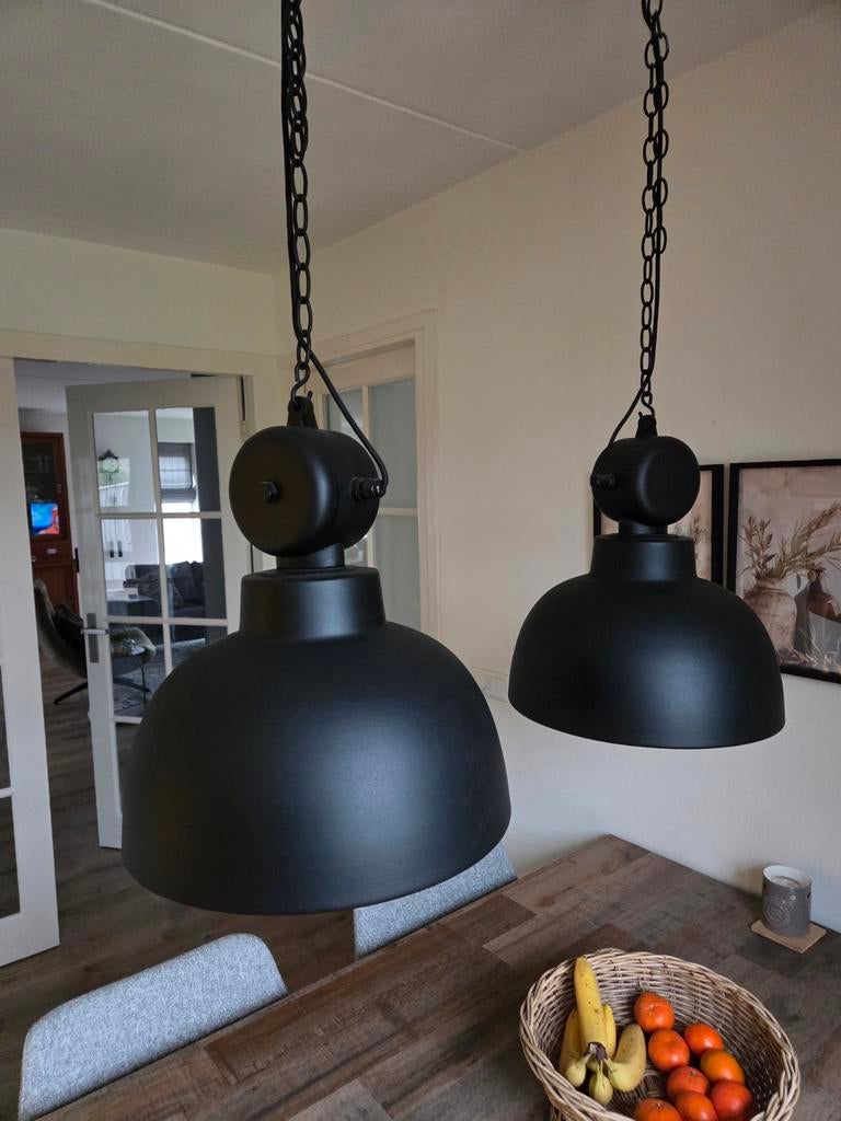 Twee industriële hanglampen HK living, Huis en Inrichting, Lampen | Hanglampen, Ophalen of Verzenden, Minder dan 50 cm