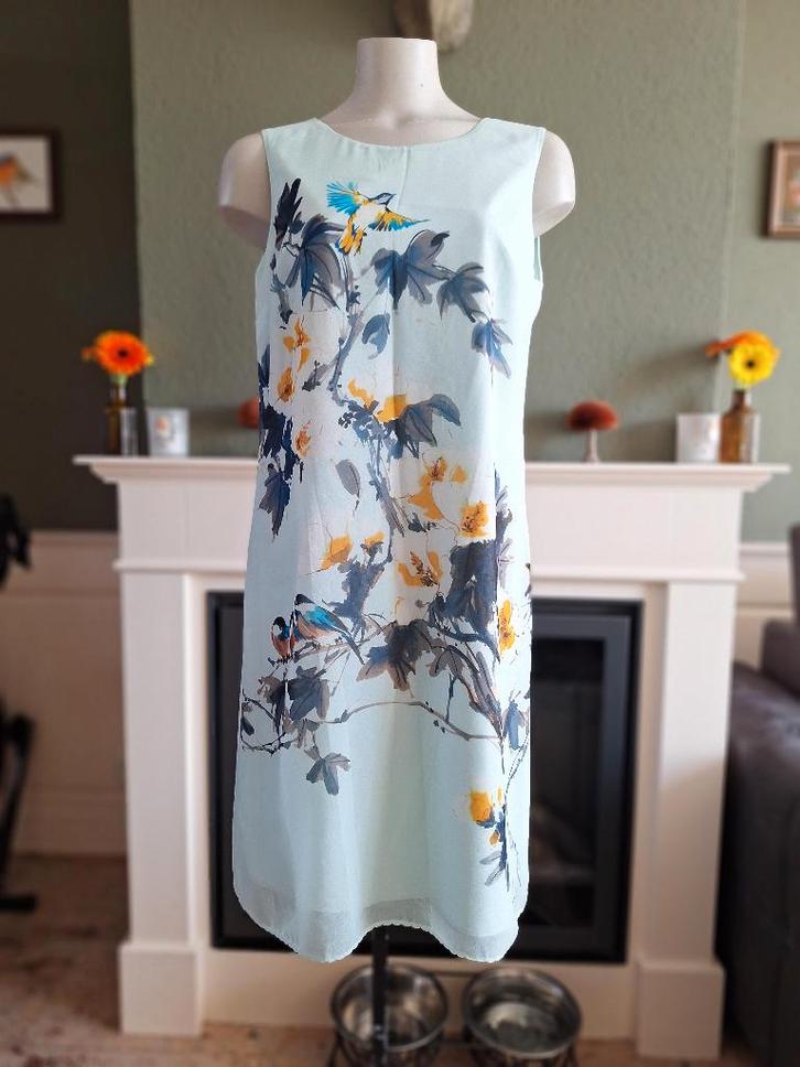 Xandres mint kleur vogel jurk zo mooi 40, Kleding | Dames, Jurken, Zo goed als nieuw, Maat 38/40 (M), Overige kleuren, Knielengte