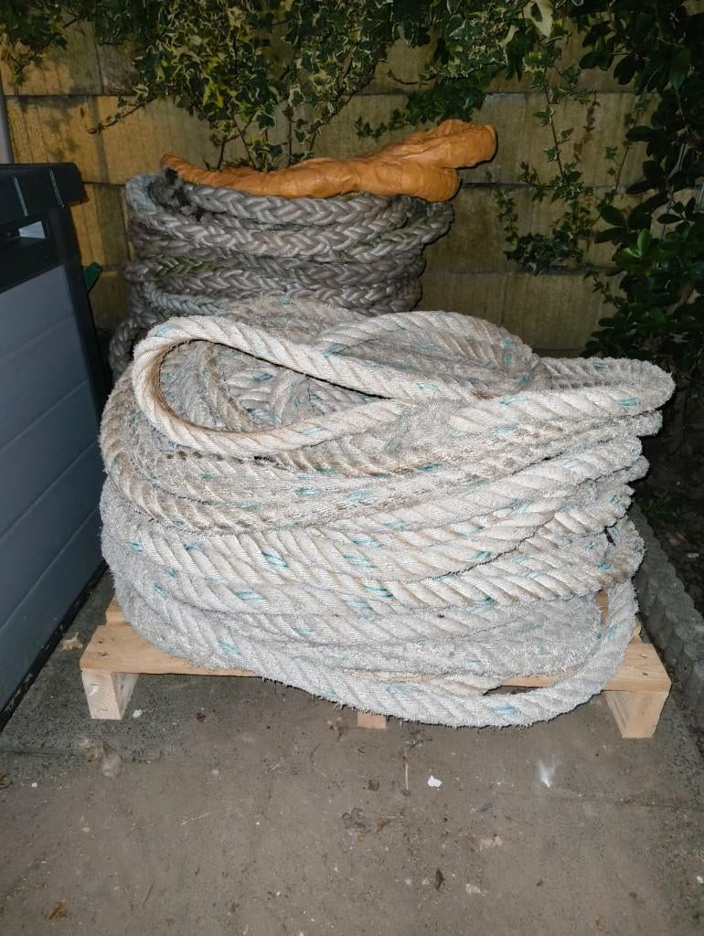 Delfin Scheepstouw – 50 meter – Met 2 lussen, Ophalen, Gebruikt, Lijn of Blok