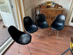 4 replica Eames DSR stoelen - Zwart, Huis en Inrichting, Stoelen, Ophalen, Kunststof, Gebruikt, Zwart