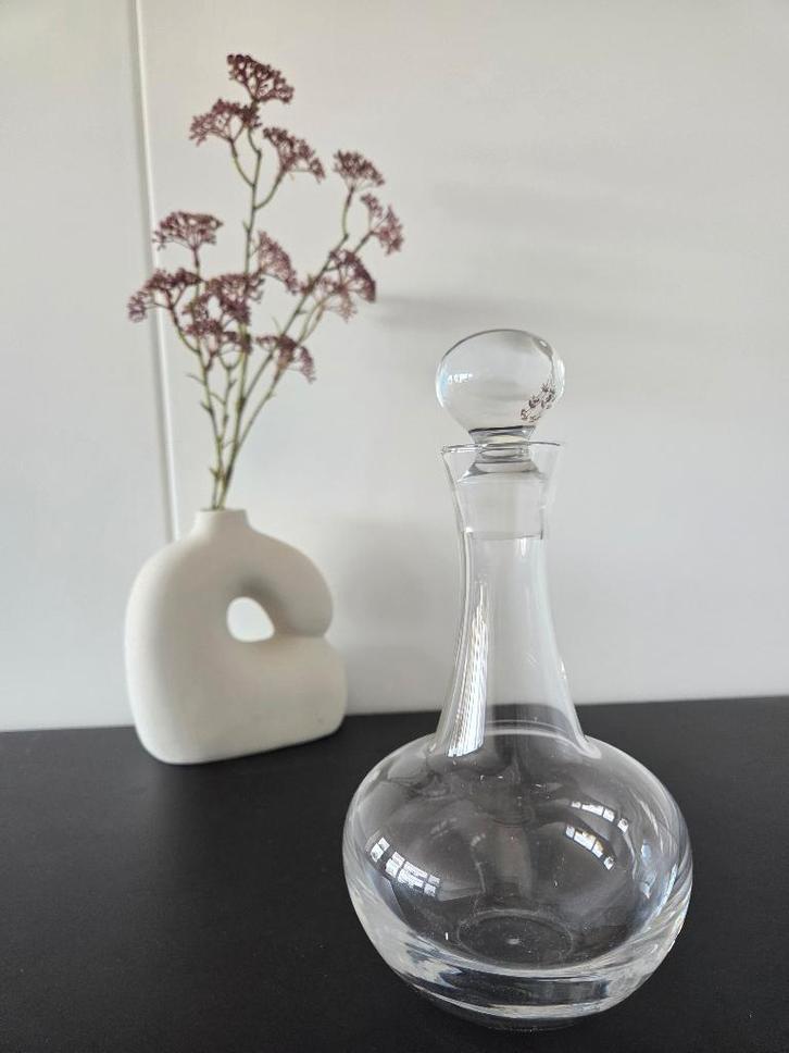 Elegante glazen karaf, Huis en Inrichting, Woonaccessoires | Stolpen, Ophalen of Verzenden