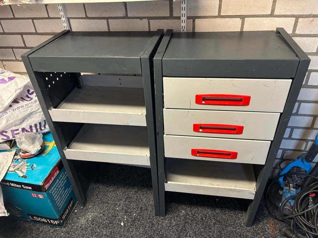 Handige opbergkastjes voor bus of werkplaats, Ophalen, Gebruikt