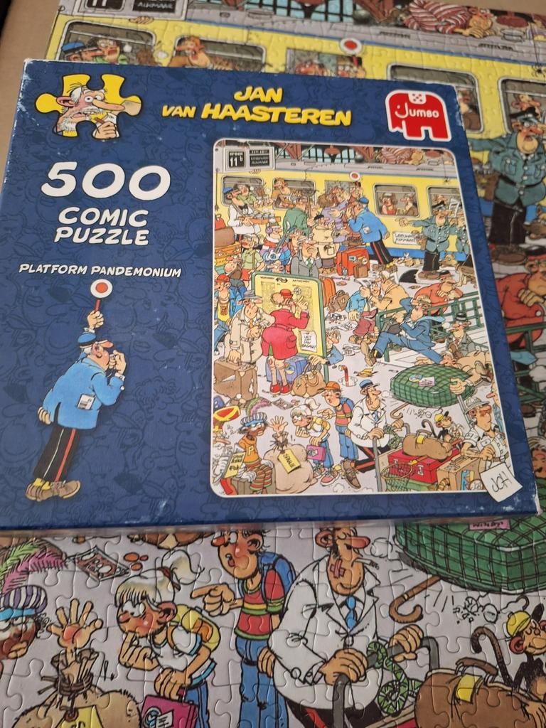 Jan van Haasteren 500 stukjes - Platform Pandemonium, Ophalen of Verzenden, Minder dan 500 stukjes, Zo goed als nieuw, Legpuzzel