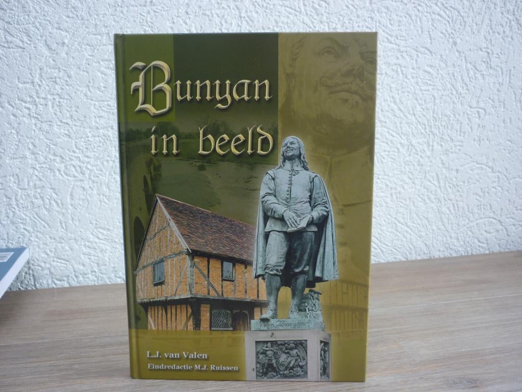 L.J. van Valen - Bunyan in beeld, Boeken, Ophalen of Verzenden, Zo goed als nieuw, Christendom | Protestants