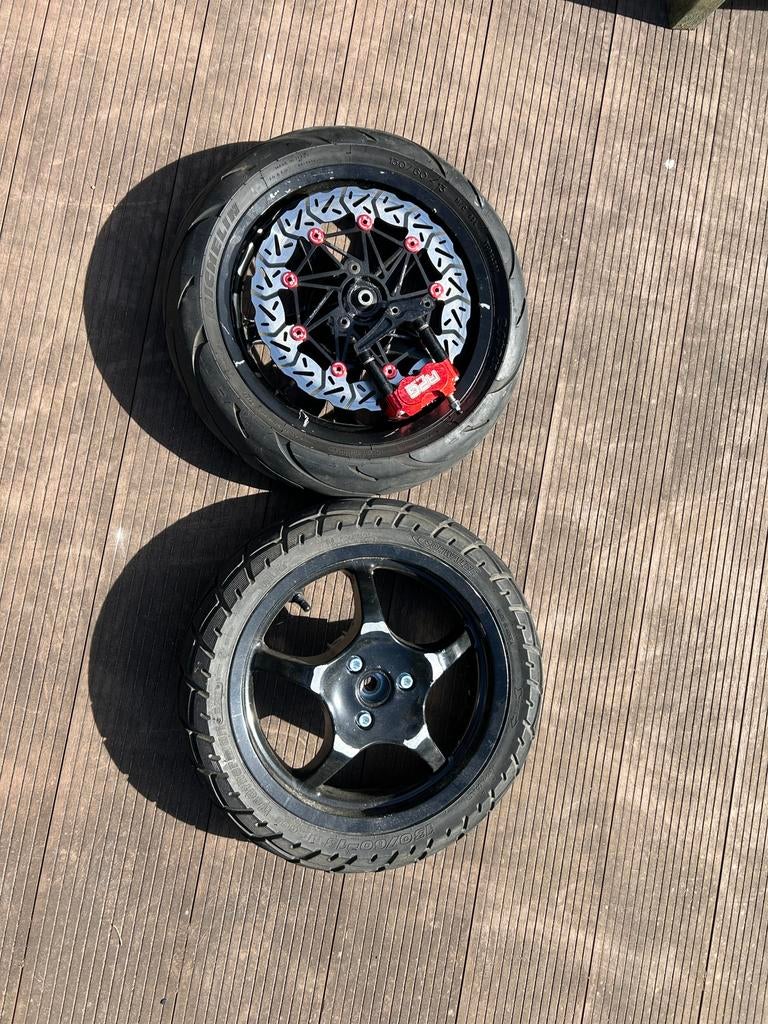 Earox velgen set incl remschijf, Fietsen en Brommers, Scooters | Yamaha, Aerox, Nieuw, Ophalen of Verzenden, Benzine