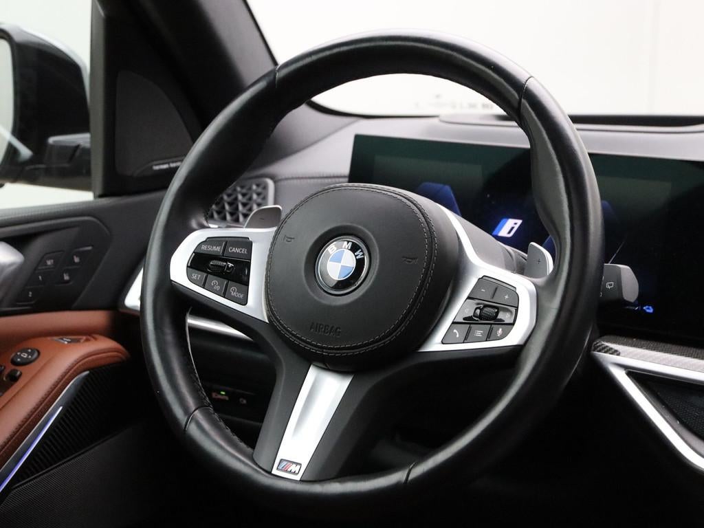 BMW X5 xDrive50e Launch Edition (bj 2023, automaat), Auto's, BMW, Gebruikt, 2395 kg, Met garantie (alle), Overige brandstoffen