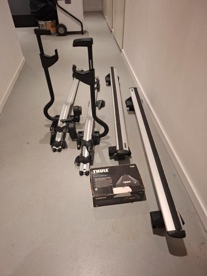 Thule Dakdragerset + 2 Fietsendragers (Citroën), Auto diversen, Dakdragers, Zo goed als nieuw, Ophalen