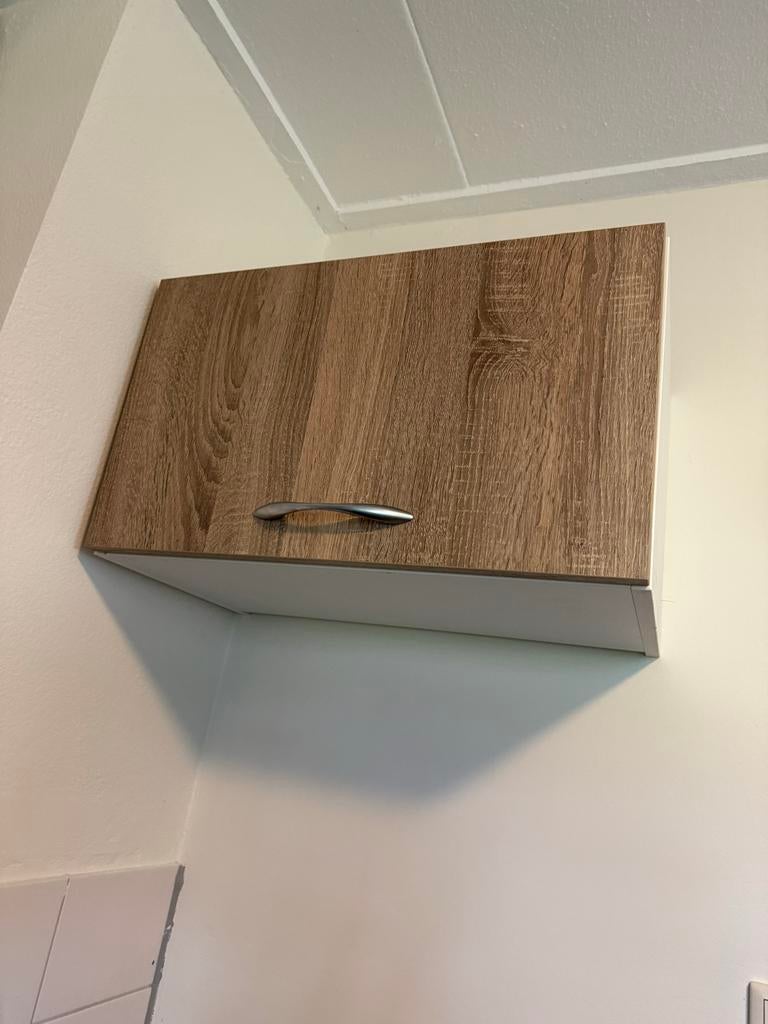 Keuken kastje, Ophalen, Zo goed als nieuw