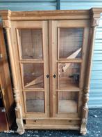 Antieke houten vitrinekast met glazen deuren, Ophalen