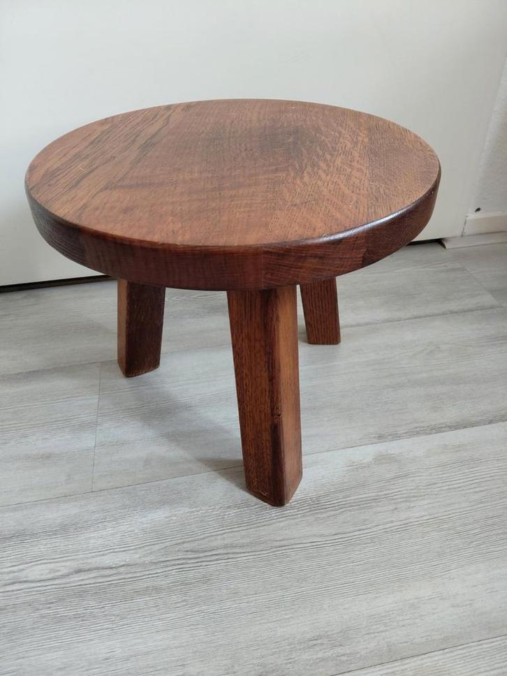 Vintage brutalist krukje tafeltje, Huis en Inrichting, Krukjes, Gebruikt, Hout, Ophalen