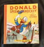 Donald Duck speelt ijshockey 1955  Walt Disney in nieuwstaat, Eén stripboek, Ophalen of Verzenden, Zo goed als nieuw