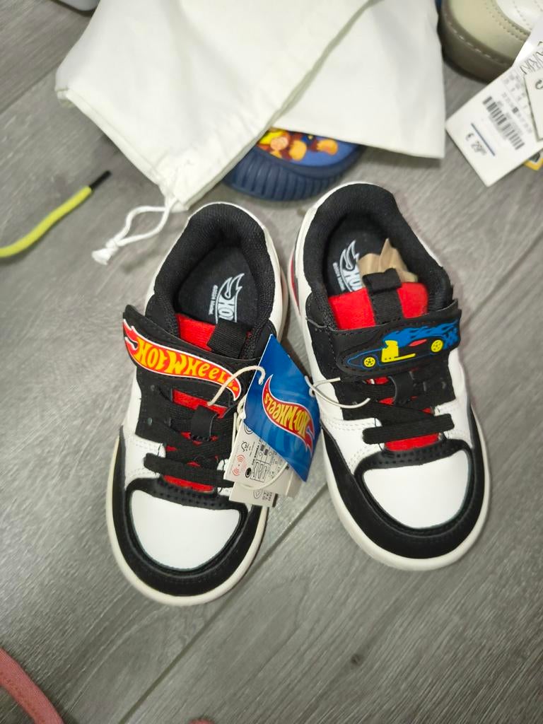 Nieuwe Hot Wheels schoenen Zara maat 24, Ophalen of Verzenden