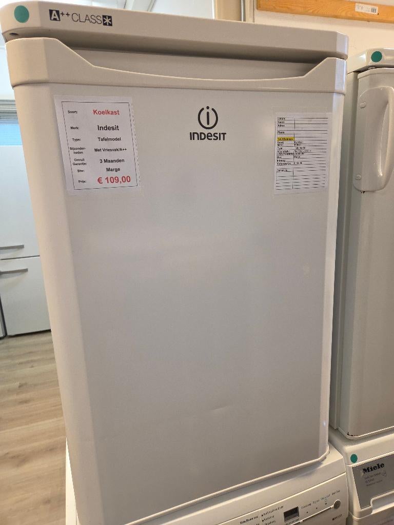 koelkast - Indesit - tafelmodel - A++, Ophalen, Gebruikt, Minder dan 85 cm, Energieklasse A of zuiniger