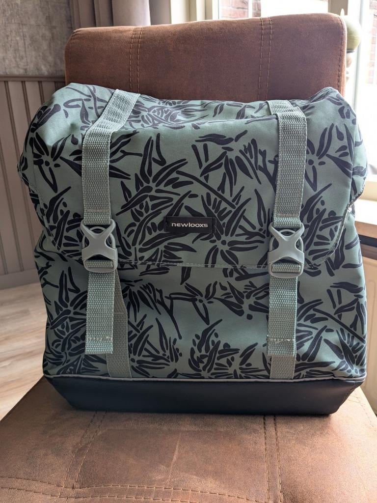 Newlooks fietstas, Fietsen en Brommers, Ophalen, Zo goed als nieuw