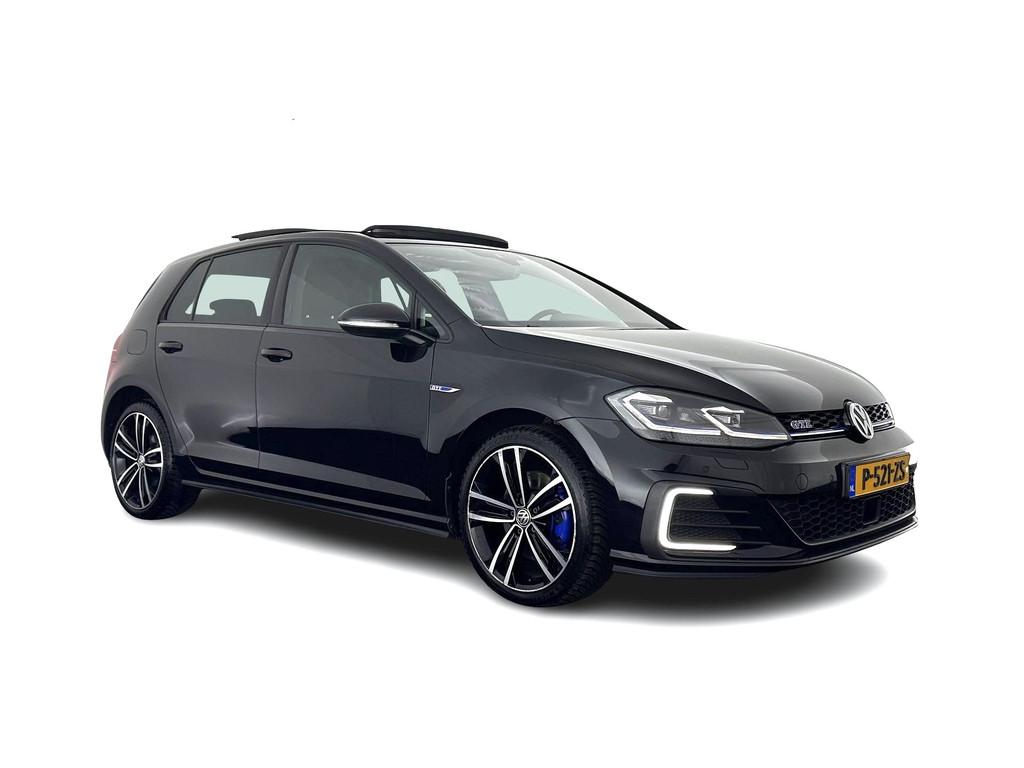 Volkswagen Golf 1.4 TSI PHEV GTE (Plug-in) (INCL-BTW) Aut. *, 8 kWh, Stof, Gebruikt, 4 cilinders
